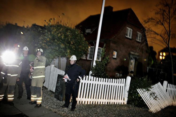 STORM. Mange vågner op til skader på deres hjem i dag. Forsikringsselskaberne råder til at sikre bevismateriale. 