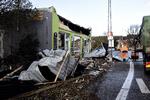 FORSIKRING. Tagskader er det, som folk oftest har ringet og anmeldt efter gårsdagens voldsomme storm. Her er det et pizzaria ved Flintholm Station. 