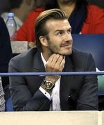 Pensioneret. David Beckham indstillede sin aktive karriere i maj som 38-årig.  Karrieren bød på 719 kampe for Man. United, Real Madrid, LA Galaxy, Milan og Paris SG samt 115 landskampe for England. 