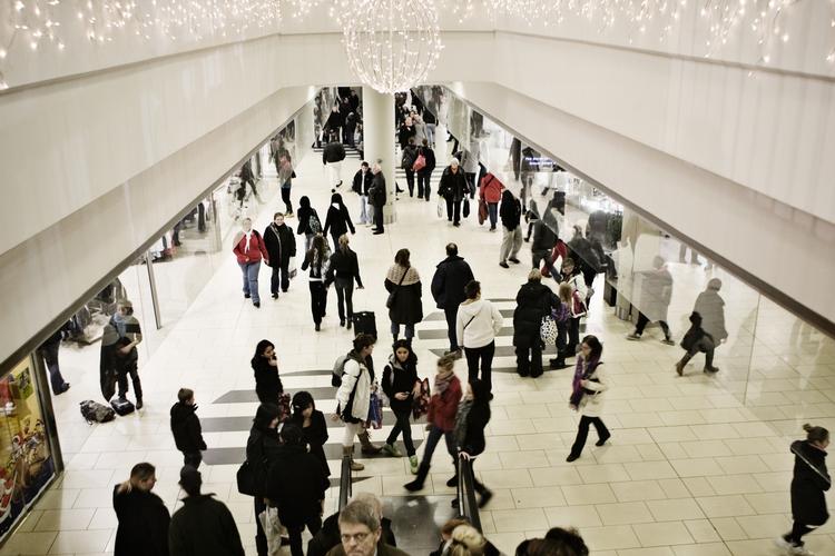 MODE. Vila har butikker over hele landet, også her i Bruuns Galleri i midten af Aarhus. 
