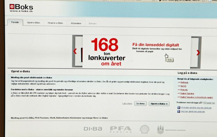 Omveje. De mange led inden man når sin e-post gør brugerne frustrerede og skaber debat om brugervenligheden på siden. 