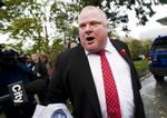 Crack. Borgmester i Toronto, Rob Ford, blev i dag belejret af fotografer og journalister, som ville have en kommentar fra borgmesteren på anklagerne om hans misbrug af hård narkotika. 