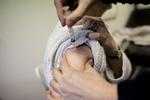 Vaccination. »Hvis du er sund og rask,  behøver du ikke at bekymre dig om, hvorvidt influenza kan tage livet af dig eller kan gøre dig syg i flere måneder«, siger administrerende direktør Karsten Østergaard fra Danske Lægers Vaccinations Service. - Foto: 