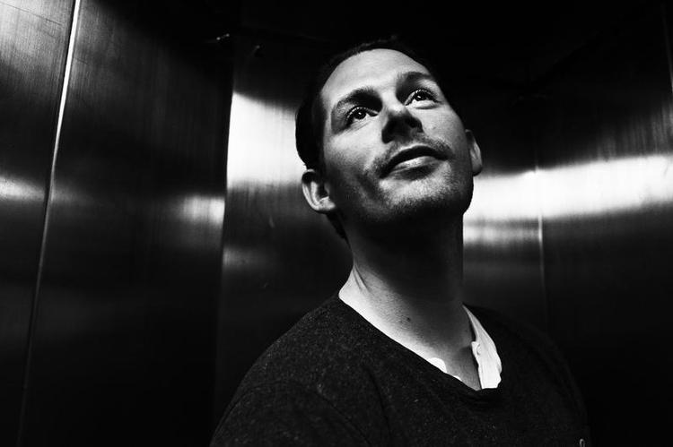 Popskabeloner. Seebach kan ikke løfte de tunge klichéer på sit tredje album. 