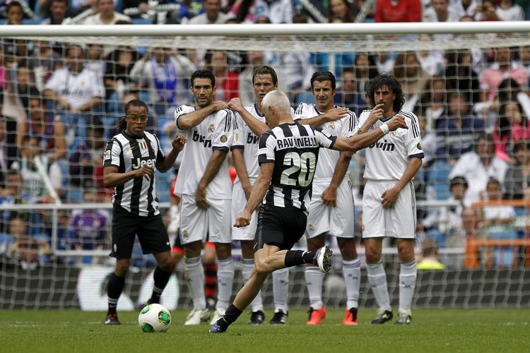 LEGENDER. Tidligere i år optrådte Fabrizio Ravanelli i en kamp mellem legender fra Real Madrid og Juventus. 