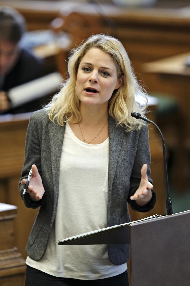 Afbrudt. »Det blev et forholdsvis kort møde, og der er heller ikke planlagt et nyt forhandlingsmøde mellem Enhedslisten og regeringen«, ordfører Johanne Schmidt-Nielsen efter aftenens møde om næste års finanslov. - Foto: 