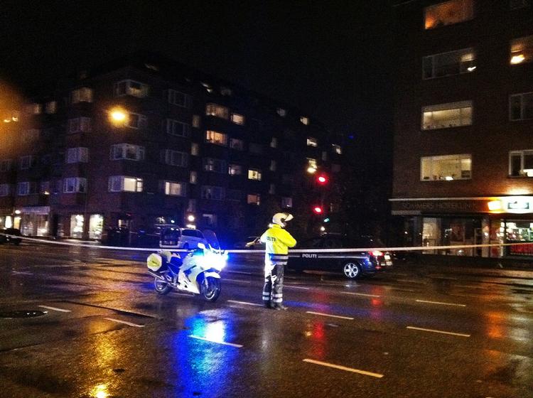 Røveri. En ansat i en blomsterbutik på Østerbro i København er blevt stukket ned under et røveri.- Foto: 