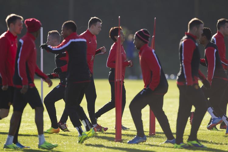 Fremgang. Sejren over svage Fulham har forhåbentlig sat Manchester United på sporet af mere succes i Champions League. 
