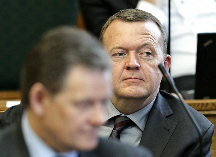 SPØRGELYSTEN. Fem gange spurgte Lars Løkke i dag om, hvornår Helle Thorning-Schmidt blev bekendt med den såkaldte solcellesag. 