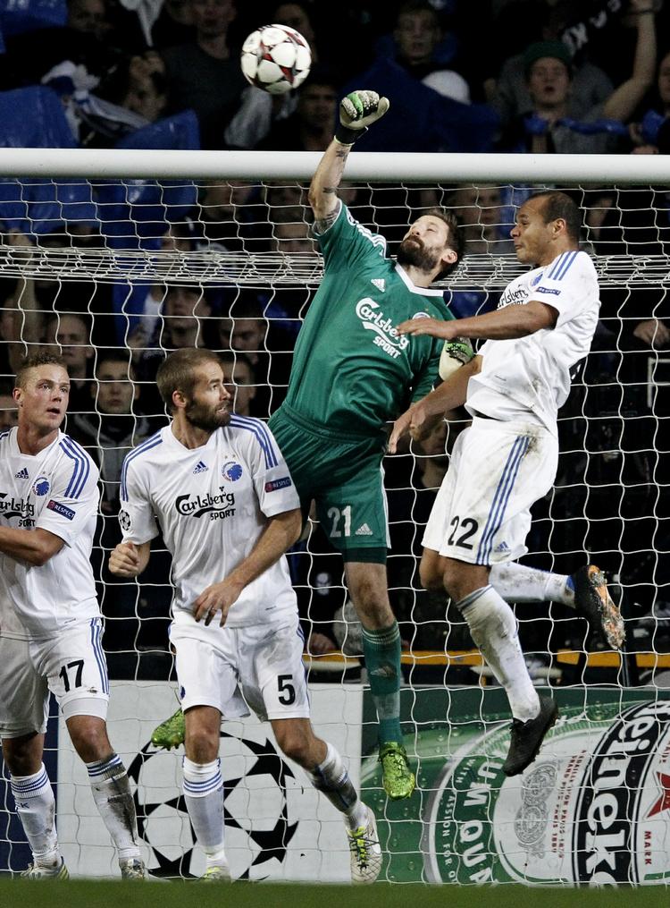 Stopklods. Johan Wiland holdt nullet for første gang i Champions League i denne sæson. 