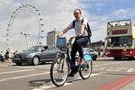 Vejledning. En af Londons Boris Bikes kan bruges til udforskning af storbyen. Og en app kan vise vej. 
