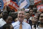 Pragmatisk. Her ses New Yorks nye borgmester, Bill de Blasio, under et vælgermøde i september. 