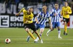 europa-succes. Esbjergs Hans Henrik Andreasen (nummer to fra venstre) var en vigtig spiller i den første kamp mod Elfsborg. 