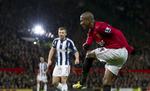 skuespiller. 28-årige Ashley Young er kommet i modvind blandt egne fans efter flere tilfælde af film. 