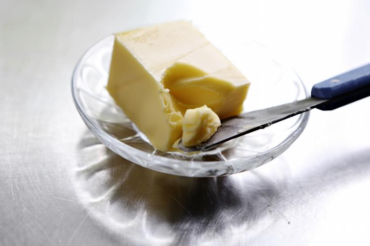 Usundt? Der er stor debat om det mættede fedt blandt ernæringseksperter. 