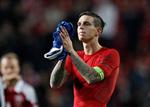 tilbage. Liverpool går i dagens opgør mod Fulham tilbage til en flad fireback-kæde, så der er blevet plads til Daniel Agger igen. 