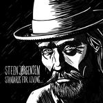 Letskummel. Stemmen er stadig voldsomt flot at høre på, men sangvalget er problematisk på Steen Jørgensens hyldest til rockidolerne. 