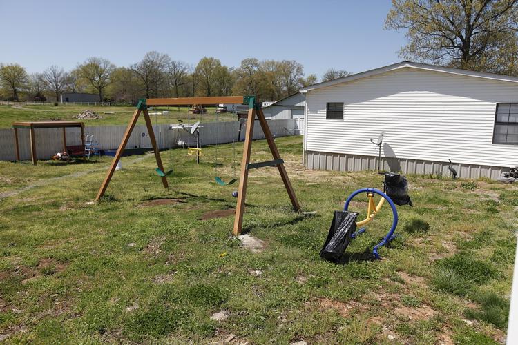 Kaos. Der er rod i økonomien hos to af Danmarks største organistationer, der formidler adoptivbørn fra udlandet til Danmark. 