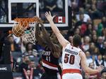 comeback. Toronto Raptors fremtvang overtid i kampen mod Portland Trail Blazers med en såkaldt 'buzzer beater' til 102-102 i sidste sekund. 