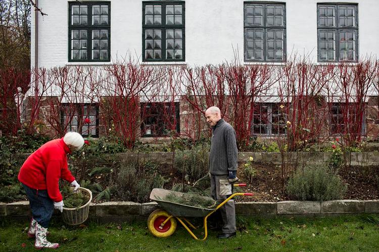 Førstegangs-SF'er. Annette Lydolph(tv.) havde ikke stemt SF før ved lokalvalget i 2009, da hun stemte på Mette Tourborg, der i dag er borgmester. Før det var borgmesteren venstremand. 