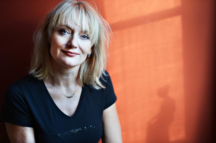 Ærlig. Kathrine Lilleør er sognepræst og har tidligere udgivet bøgerne 'Tro mod tro', 'Liv og ledelse' og bestselleren 'Kvinde, hvorfor græder du'. 