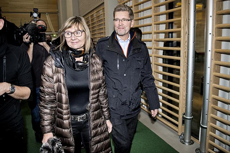 Valg. Frank Jensen og konen har netop stemt til kommunalvalget på Skolen på Islands Brygge. 