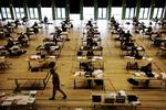 eksamen. Regeringen mener kun, at man er kvalificeret til at starte en erhvervsuddannelse, hvis man mindst har karakteren 02 i dansk og matematik. 
