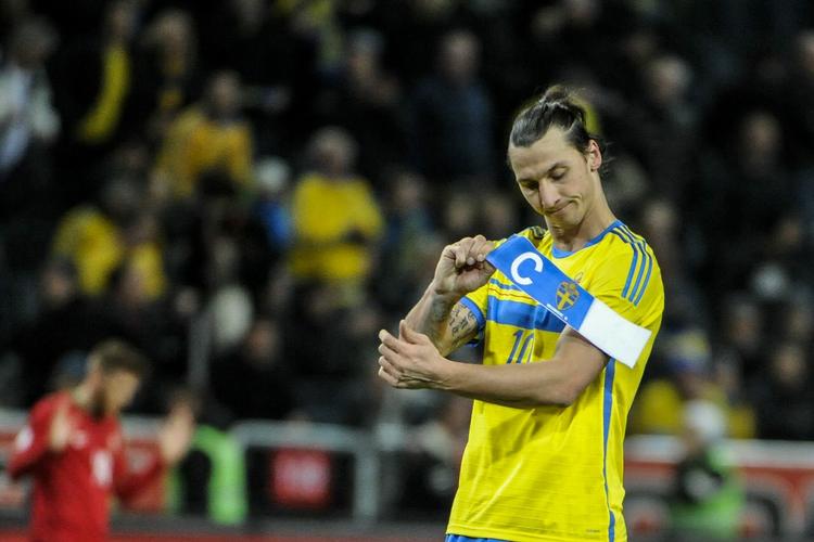 SKUFFET. Trods to scoringer i playoffkampen mod Portugal kommer Zlatan Ibrahimovic ikke med til sin tredje VM-slutrunde. 