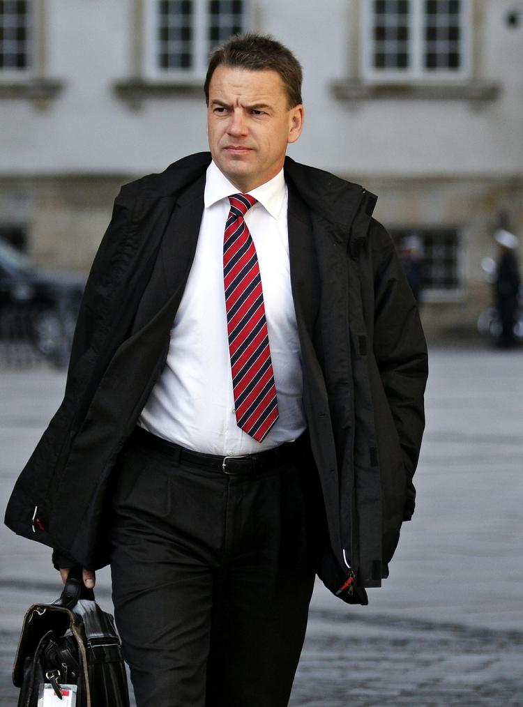 BAGKLOGSKAB. Udviklingsminister Christian Friis Bach (R) ville gerne have orienteret Folketinget om kritikken af Global Green Growth Institutes økonomistyring tidligere. 