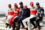 optimist. Bernie Ecclestone er fyldt 83 år, men er fortsat  det absolutte omdrejningspunkt i formel 1. Som 71-årig betalte han 1,7 milliarder kroner for at leje de kommercielle rettigheder til formel 1 i 100 år. Rettighederne udløber således, når han fylder 171 år. 