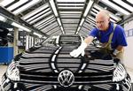eksportsucces. Tyske folkevogne ruller på vejene over hele verden, og giver ikke bare overskud til VW hjemme i Wolfsburg, men også på den tyske handelsbalance. 