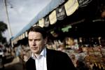 fald. Christian Friis snubler i en sag, der handler om korruption i tilknytning til bistandsmidler, der er brugt til klima- og erhvervspolitik i et samarbejde mellem to højt udviklede lande, Sydkorea og Danmark, skriver Flemming Ytzen. 