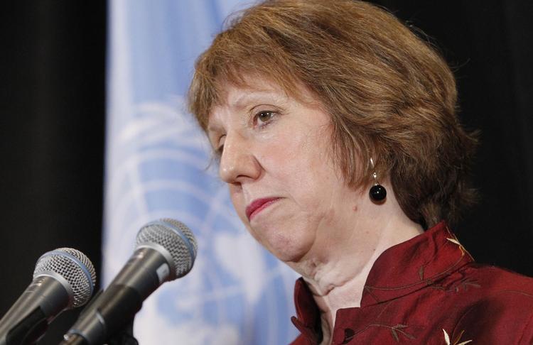 Skuffet. »Dette er ikke blot en skuffelse for EU, men, mener vi, for det ukrainske folk«, siger EU's udenrigschef, britiske Catherine Ashton. 
