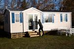 Mobilt. Den såkaldte sommerhusregel bremser for, at Rene Kyhn kan give sine kunder lov til at opstille og udleje mobilehomes på Marielyst Feriepark og Camping. 