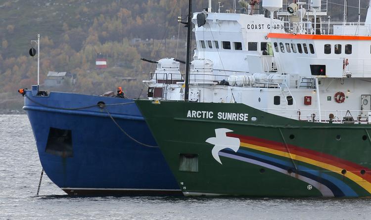 Domstol. Den internationale Havretsdomstol har dømt, at Rusland skal frigive Greenpeace-skibet 'Artic Sunrise', der sejler under hollandsk flag. 
