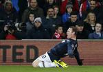 0-1. To gange var Manchester United foran mod Cardiff. Første gang på Wayne Ronneys scoring efter et kvarter. 