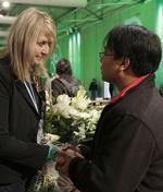 COP19. Kun enkelte forhandlere og klimaskeptikere mente, der var noget at glæde sig over. Her ses den polske klimaminster Beata Jaczewska (tv.) og Naderev Sano fra Filippinerne (th.). 