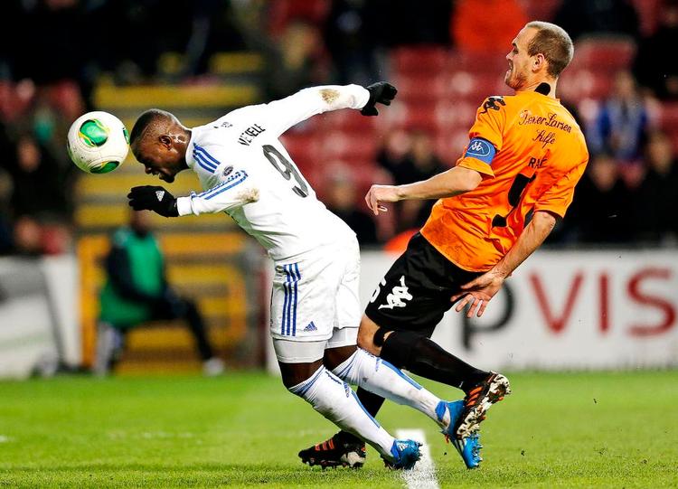 <cutline_leadin>Topscorer.</cutline_leadin> To gange scorede FC Københavns Igor Vetokele mod Viborg,  og han er nu klubbens mest scorende spiller med foreløbig syv træffere. <fotograf>Foto: Jens Dresling</fotograf> 