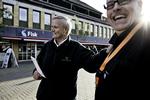 Guldkæde. Borgmester Erik Lund (K) gruer for, om det kommer til lodtrækning om borgmesterposten i Allerød. Selv har han 10 mandater bag sig, og det samme har Venstres kandidat, John Køhler. Enhedslisten er tungen på vægtskålen, men partiet afviser at pege på en borgerlig borgmester. 