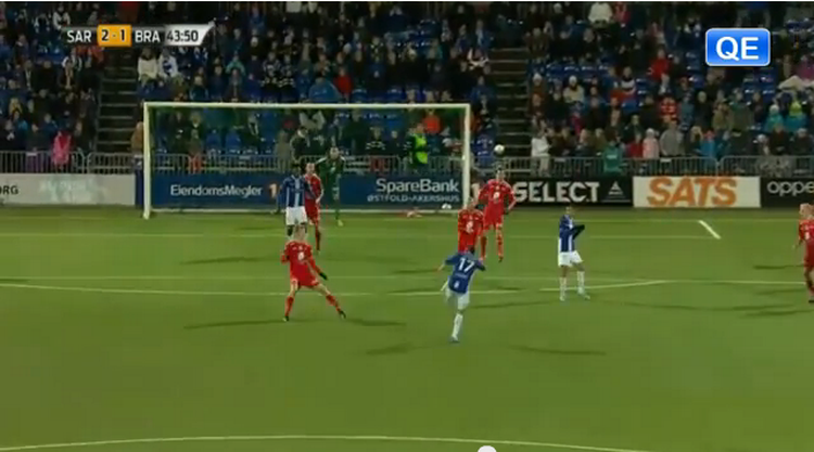 skruebold. Steffen Ernemann scorer årets mål i Norge 2013. 