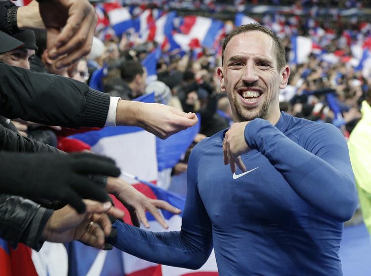 fifa-afstemning. Franck Ribery og Frankrig klemte sig lige netop videre til VM med en playoff-sejr over Ukraine. 