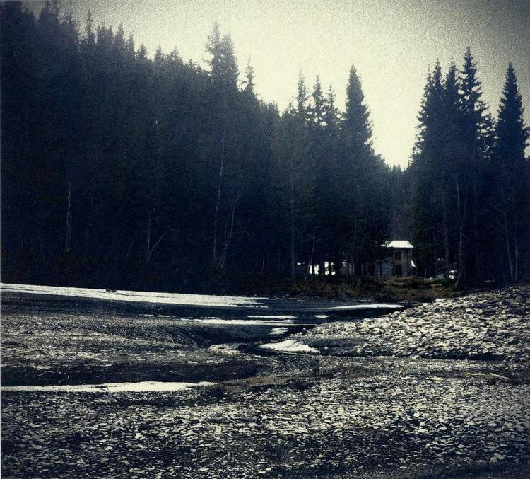 Projekt. Violinisten Bjarke Eide har arbejdet ud fra sin personlige oplevelse af melankoli som noget, der også kan virke helende, forklarer han i sine noter til albummet 'The Iamge of Melancholy'. 