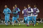 Trængt. Marseille vil blive sat under pres af Arsenal, der kan hjælpe Læsernes Tipsklub ved at vinde - og helst med et enkelt mål. 