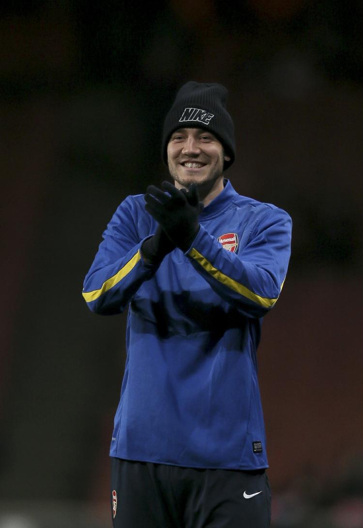 Problembarn. Nicklas Bendtner sad på bænken, da Arsenal i aftes vandt 2-0 i Champions League over Marseille. 