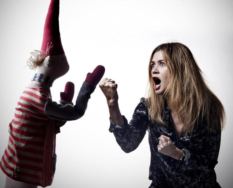 Julefred. I Sofie Lassen-kahlkes familie tager sig god tid juleaften, og pakker eksempelvis kun én pakke op af gangen. 