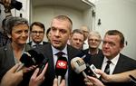 Aftale. Der var bred tilfredshed, da Venstres formand Lars Løkke Rasmussen, Finansminister Bjarne Corydon og Økonomi- og indenrigsminister Margrethe Vestager mødte pressen efter forhandlingerne. 