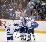 storsejr. Vancouver Canucks var bagud, men endte med en storsejr mod Ottawa Senators. 