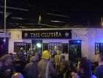 Styrt. Der var en koncert i gang på pubben 'Clutha Bar', da ulykken kom fra oven. 