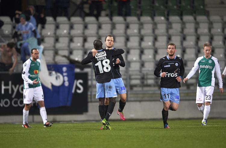 Pointdeling. Daniel Jensen udlignede til 1-1 på straffespark. 