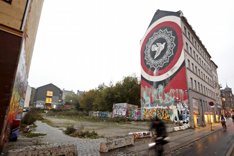 Ballade. Politiet måtte foretage 19 anholdelser ifm. en autonom bålfest i aftes på Nørrebro. 